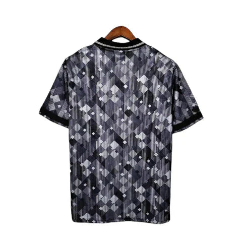 Camisa Inglaterra Retrô 1990 Preta e Branca - Umbro